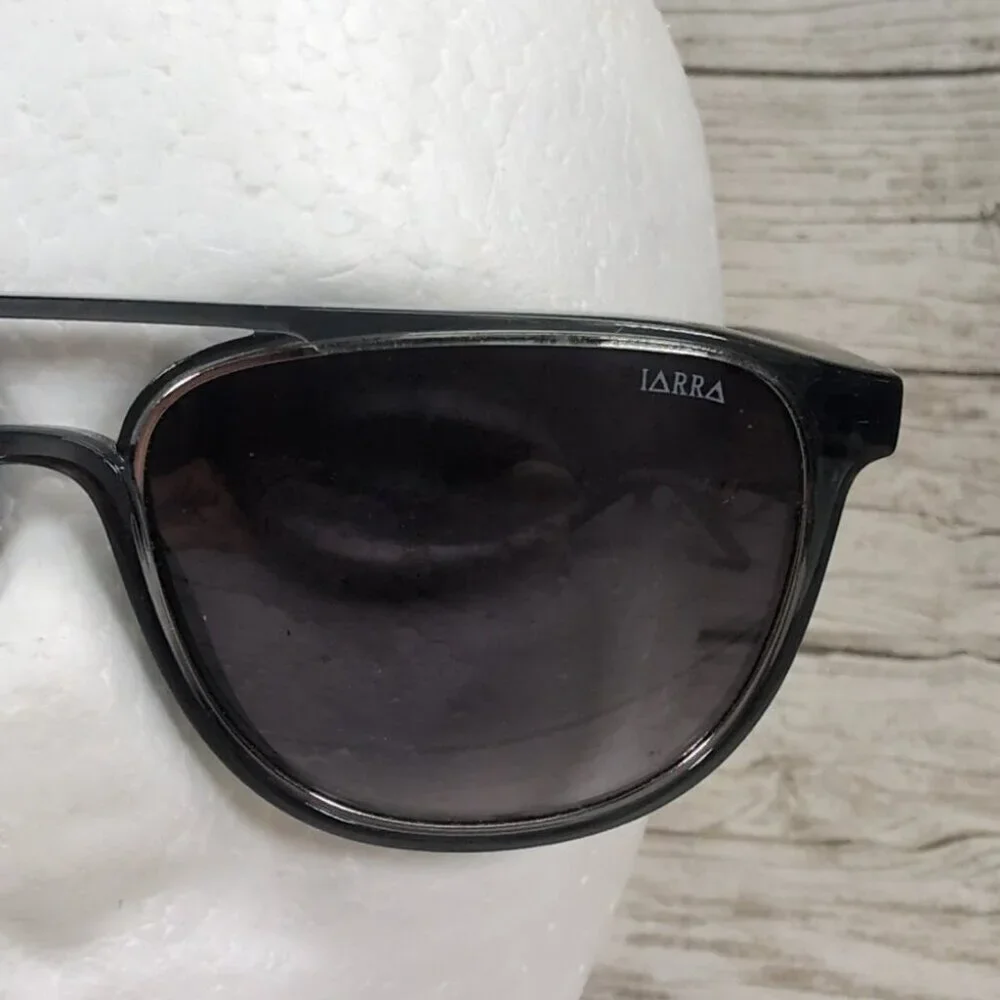 Iarra Occhiali Da Sole Italiano Black Wayfarer Sunglasses